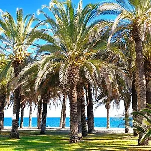 https://vista-azul-no1.hotelsinnerja.org